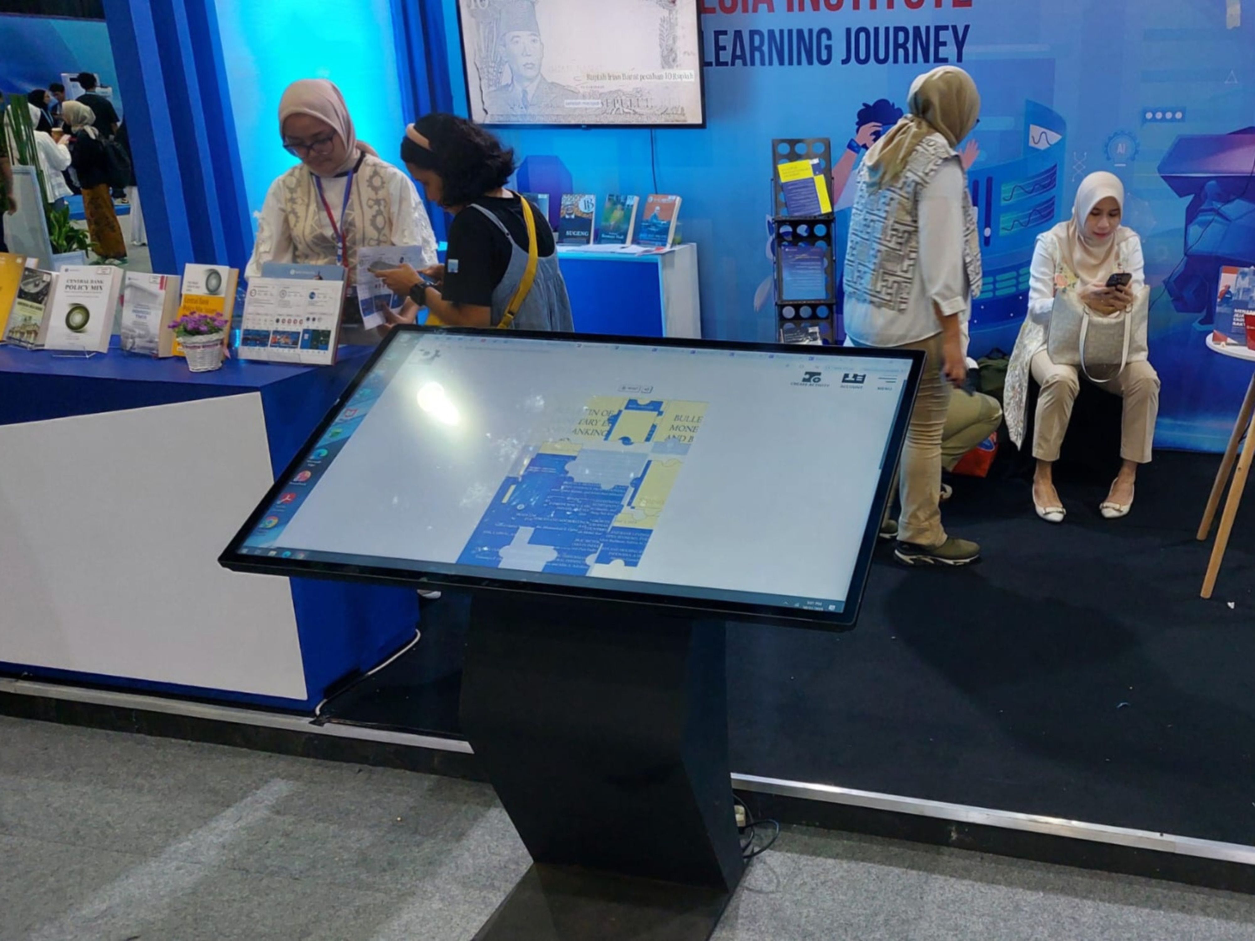 Booth pameran